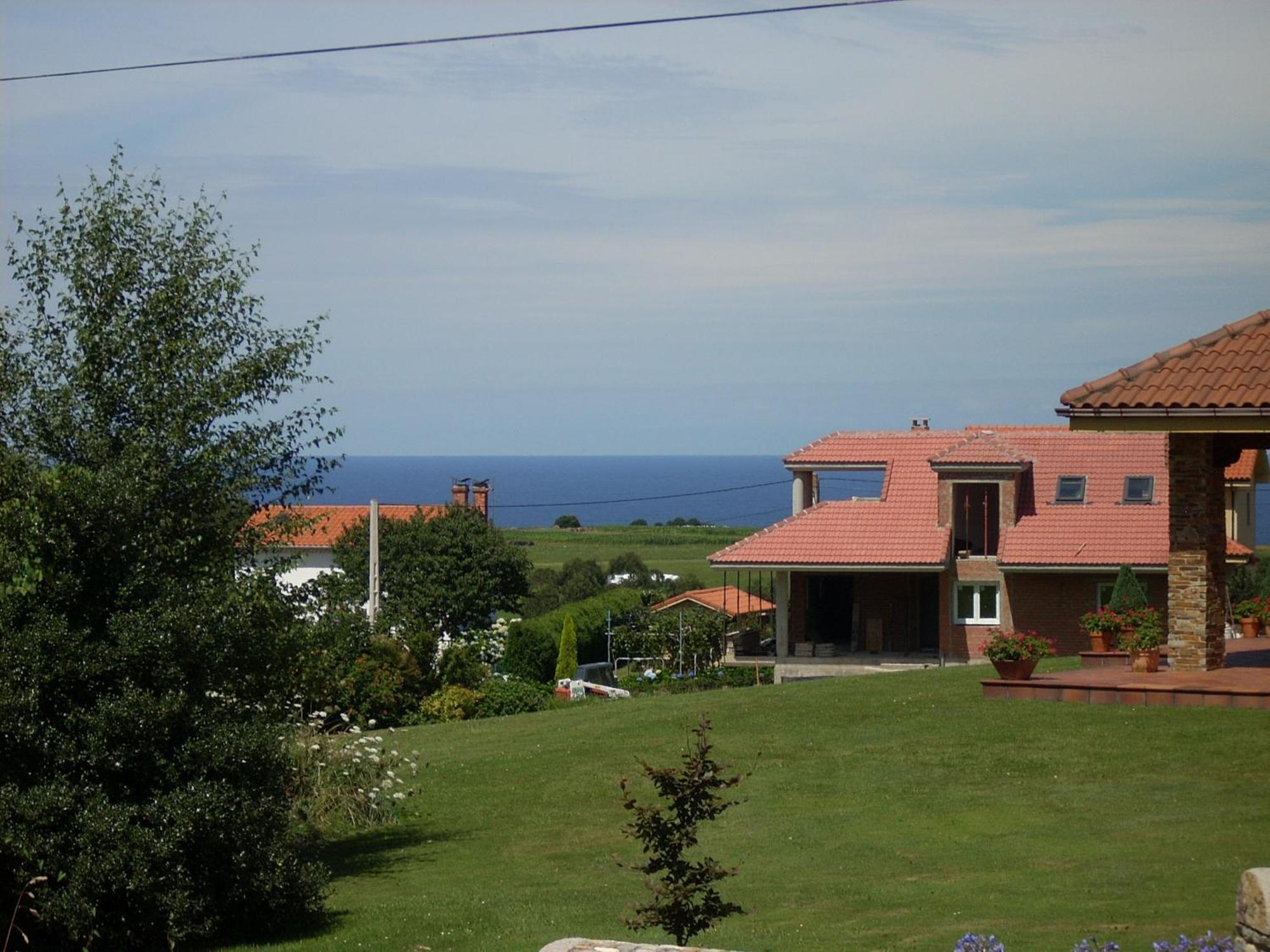 Apartamentos Rurales La Carbayala Oviñana Oda fotoğraf