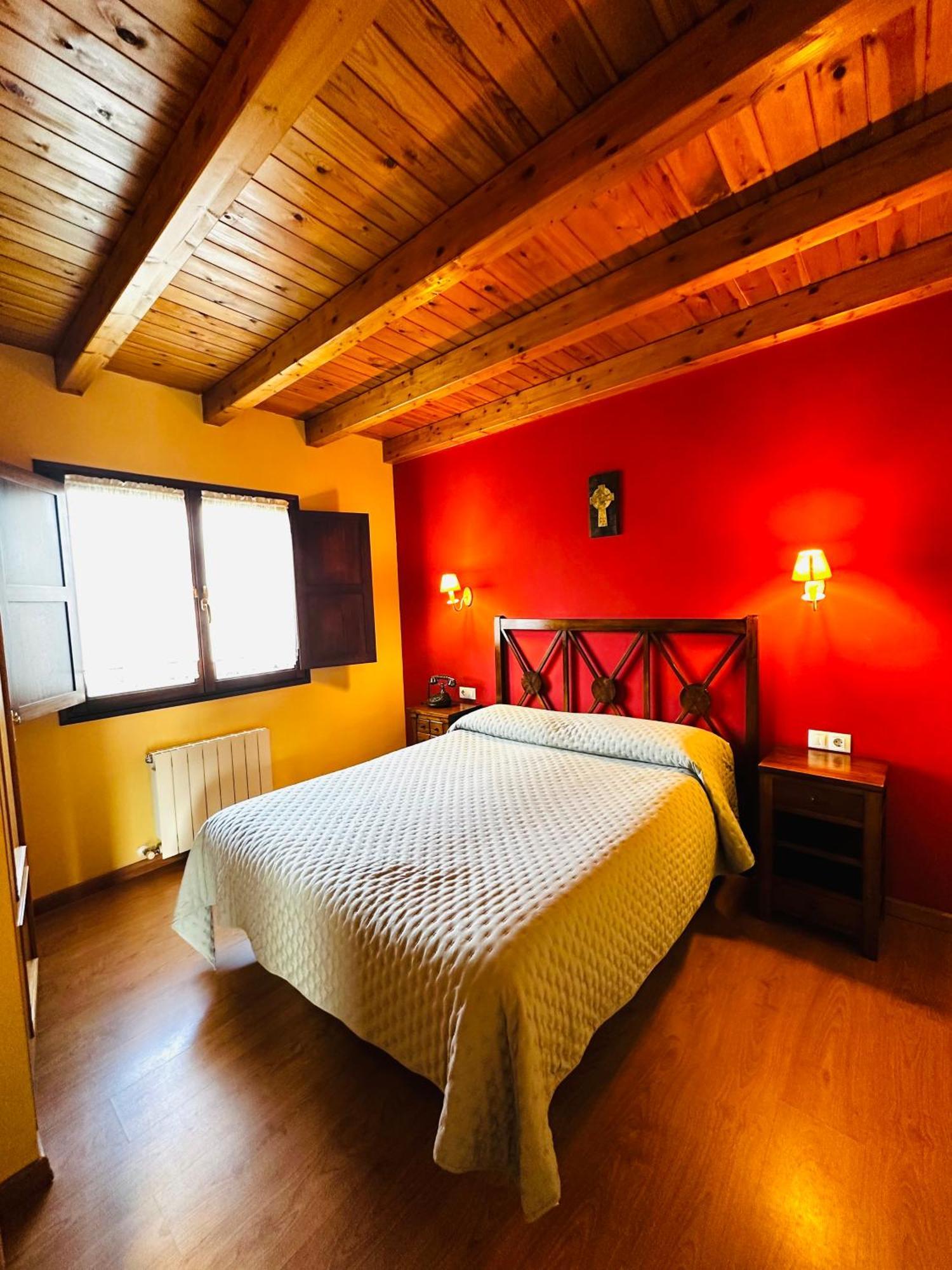 Apartamentos Rurales La Carbayala Oviñana Dış mekan fotoğraf