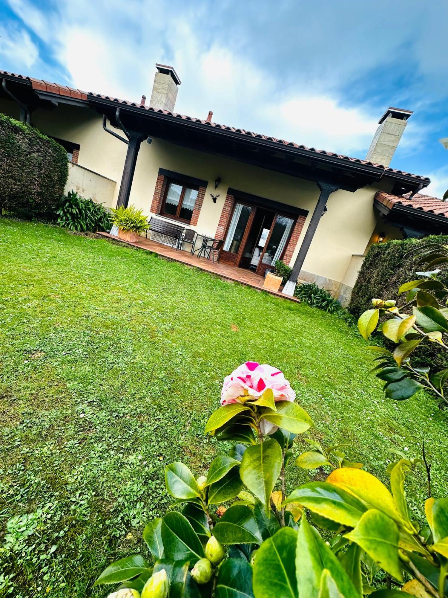 Apartamentos Rurales La Carbayala Oviñana Dış mekan fotoğraf