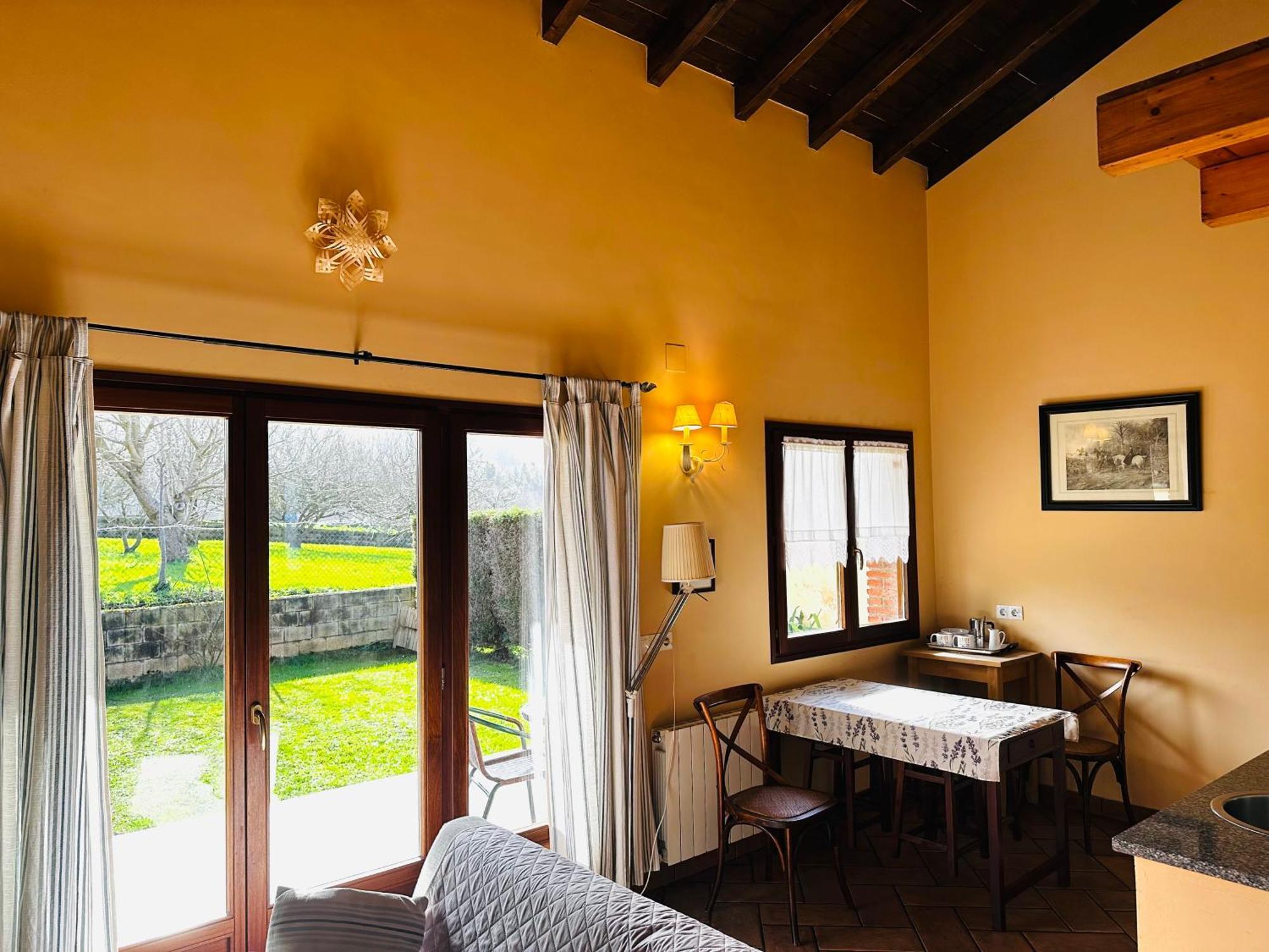 Apartamentos Rurales La Carbayala Oviñana Dış mekan fotoğraf