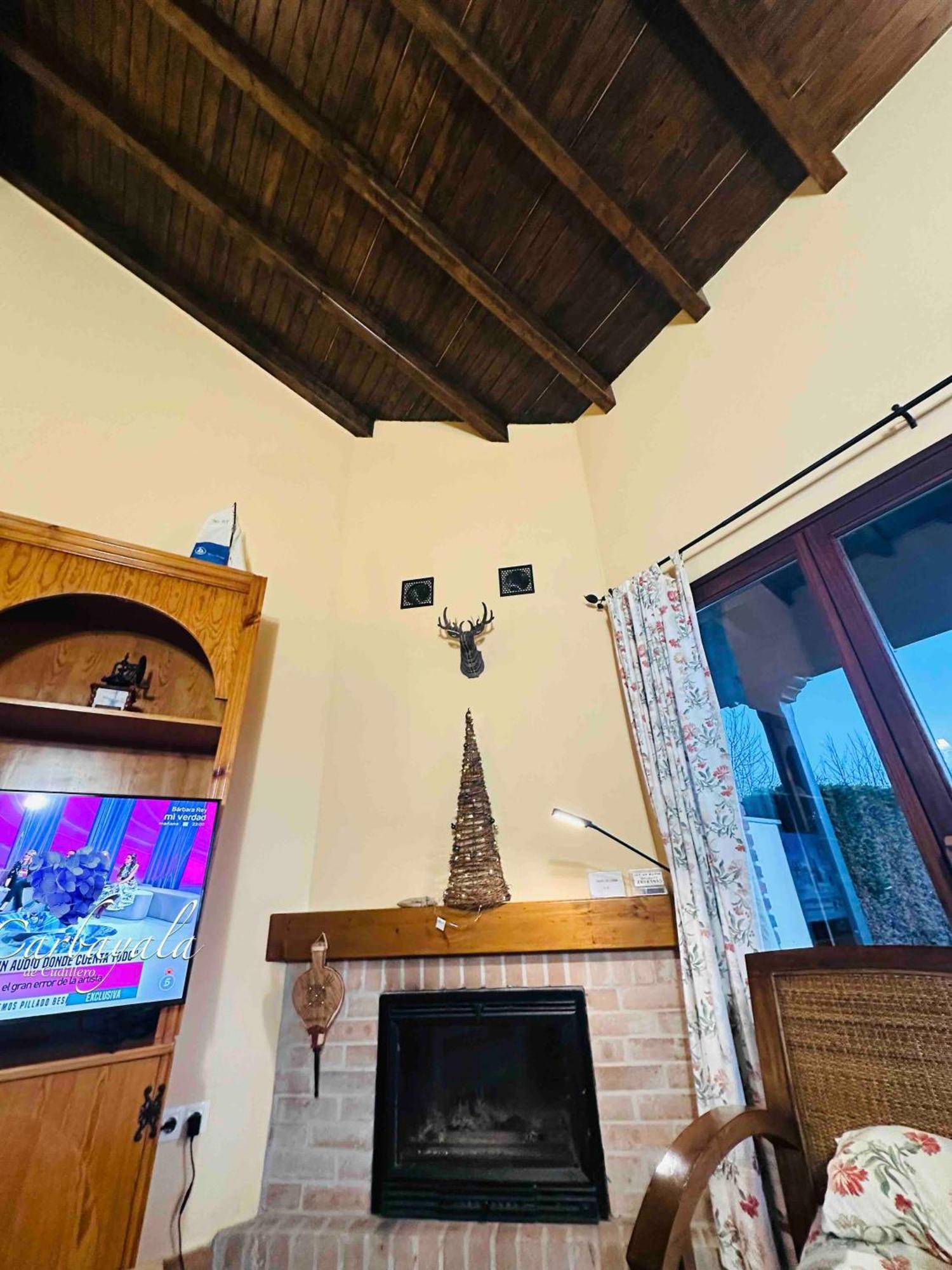 Apartamentos Rurales La Carbayala Oviñana Dış mekan fotoğraf